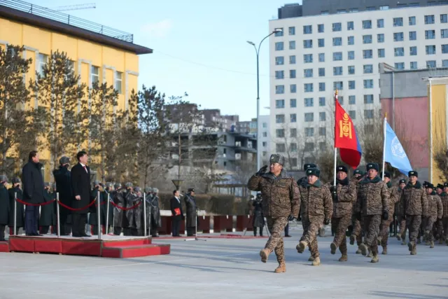 Өмнөд Суданд үүрэг гүйцэтгэсэн энхийг сахиулагчдыг төрийн одон, медалиар шагналаа