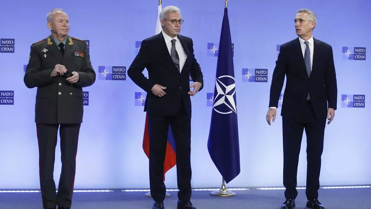НАТО болон ОХУ уулзалтаа үргэлжлүүлэхээр тохиролцлоо