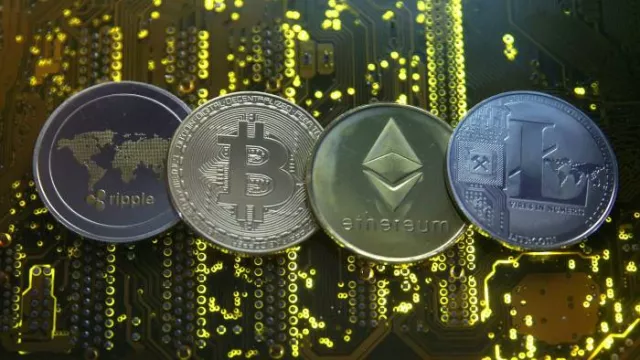 Биткоины ханш хагас жилийн хугацаанд байгаагүй доод түвшинд хүрэв