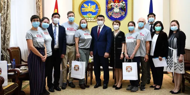 Хотын дарга АНУ-ын “Team Rubicon” байгууллагын багийнхантай уулзлаа