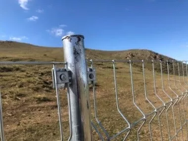 Ногоон зурвасыг хамгаалах хашаа барьжээ