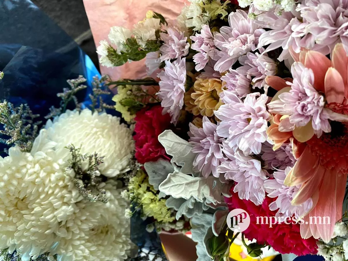 Өнгөрсөн жил 3.2 тэрбум төгрөгийн  цэцэг импортолжээ