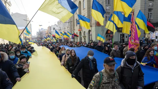 Украины талаарх 11 баримт