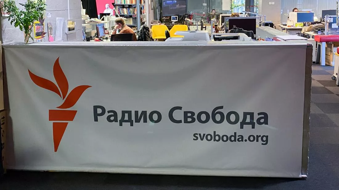 Оросын хэвлэл мэдээллийн хэрэгслүүдээр Зеленскийн ярилцлагыг цацахыг хориглов