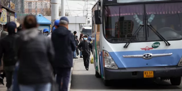Нийтийн тээврийн орлого 50 хувиар буурчээ