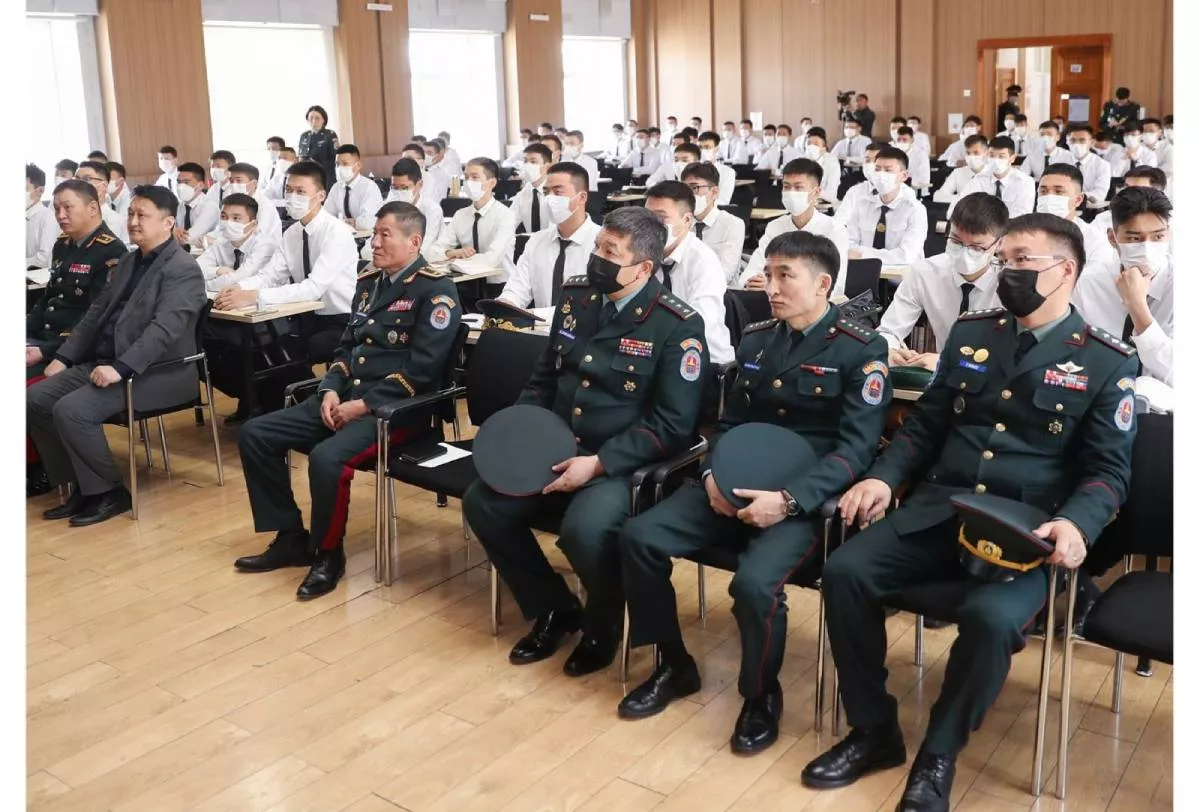 Оюутан цэрэг хөтөлбөрт 1,472 оюутан бүртгүүлснээс 490 нь тэнцжээ