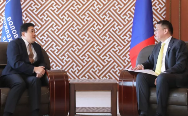 Тайланд улсад тэтгэлэгтэй суралцуулах хөтөлбөрийг бий болгоход хамтран ажиллана