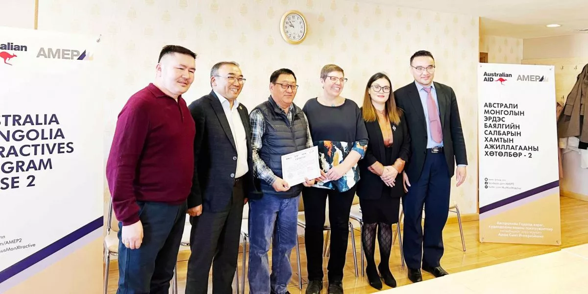Ашигт малтмалын хөрөнгийн үнэлгээний мэргэжилтнүүдэд гэрчилгээ гардууллаа