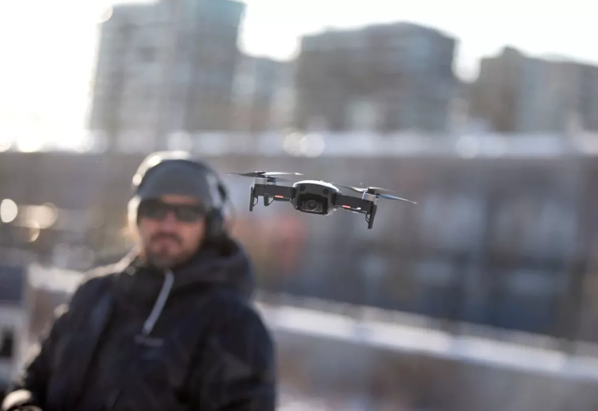 Дрон үйлдвэрлэгч DJI компани Украин болон ОХУ дахь борлуулалтаа зогсоов
