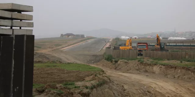 Тахилтын 1.5 км зам аравдугаар сард ашиглалтад орно