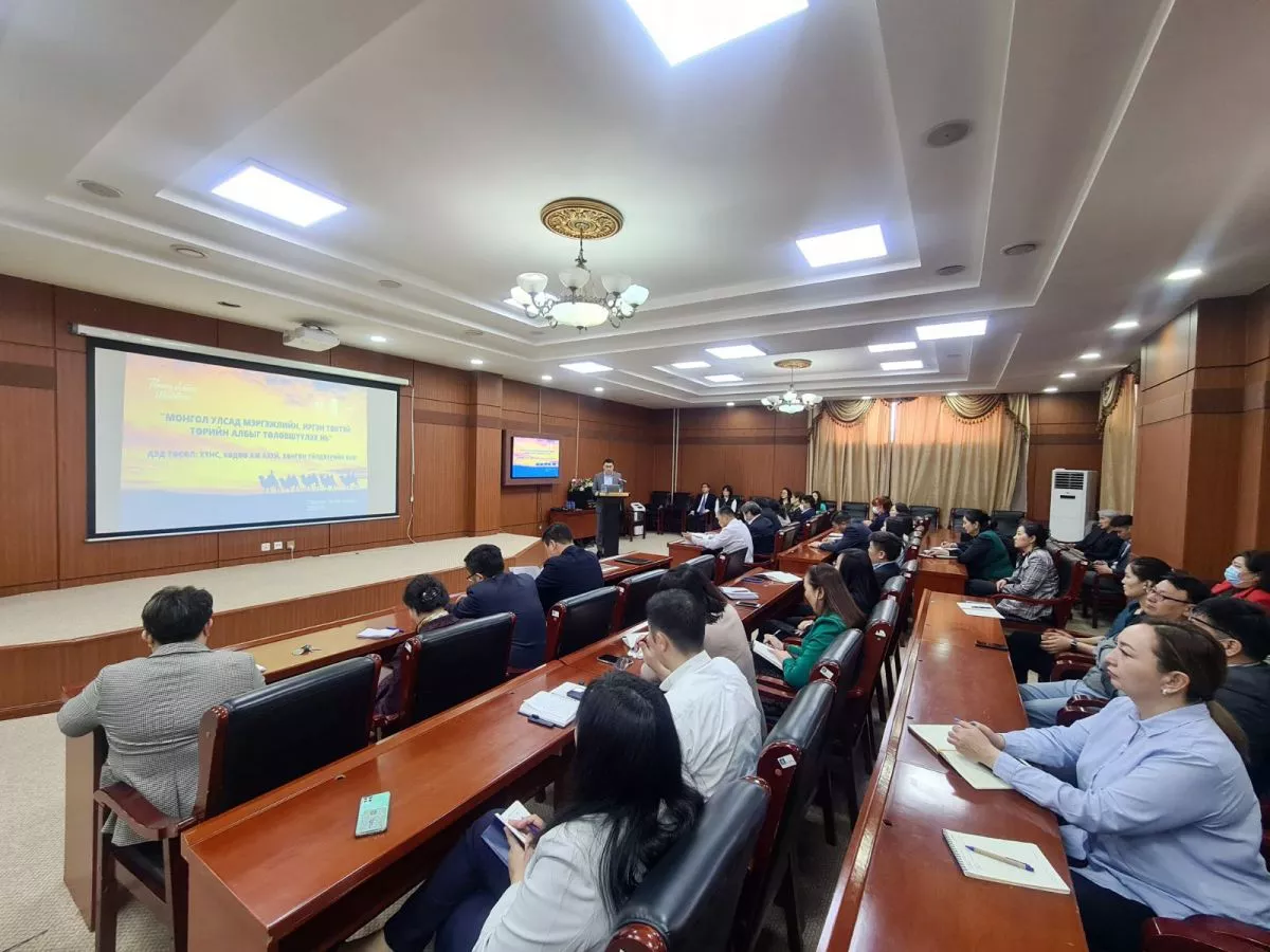 Иргэн төвтэй төрийн албыг бэхжүүлэх дэд төслийг танилцууллаа