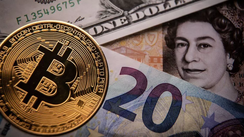Биткойны үнэ оргил үеэсээ 50 хувиар буурчээ