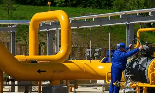 Украин Оросоос Европ руу чиглэсэн хийн хоолойг зогсоож байгаагаа мэдэгдэв