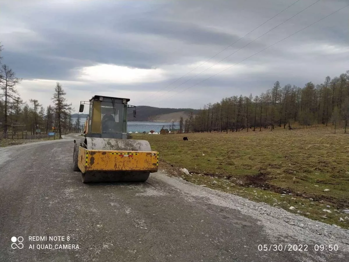 Хөвсгөл нуурын орчимд 37.9 км автозамын ажил явагдаж байна