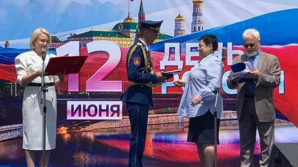 35 хүний амь аварсан С.Билэгжаргалыг Оросууд хүндэт тэмдгээр шагналаа