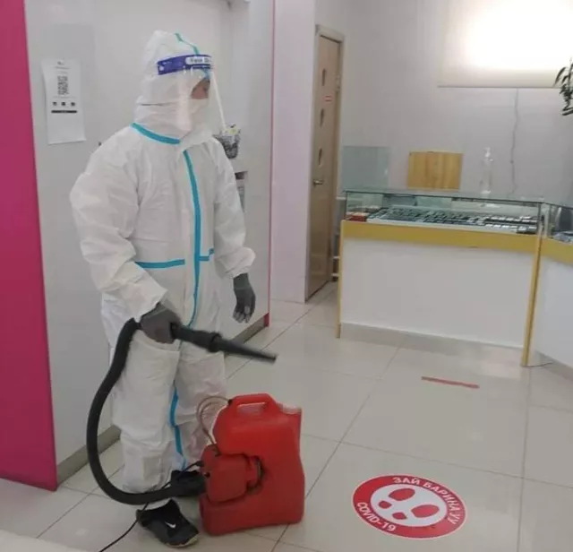 Нийтийн эзэмшлийн 43.879 м2 талбайд халдваргүйжүүлэлт хийжээ