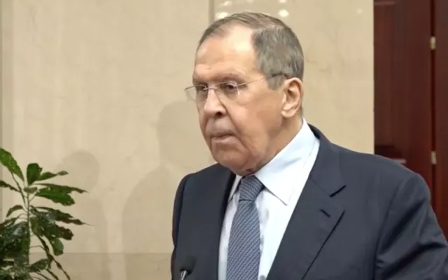 С.Лавров: Олон жилийн хугацаанд Украиныг ОХУ-ын эсрэг турхирсан