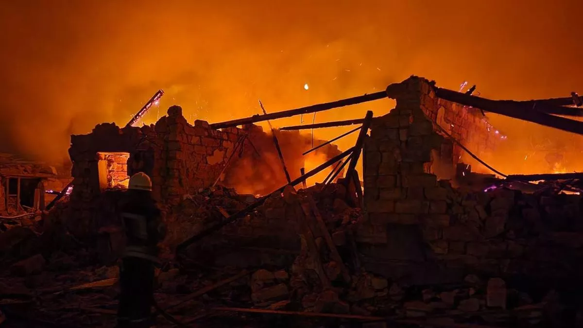 ОХУ Украинтай гэрээ байгуулснаас хэдхэн цагийн дараа Одесса боомт руу довтоллоо